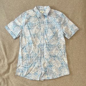 Haggar Men’s Blue Tropical Pattern Shortsleeve Button Down
